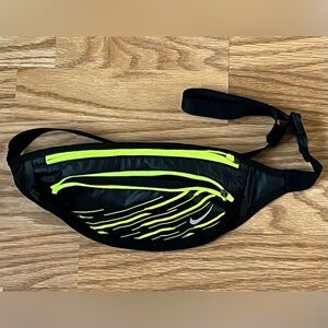 🏃‍♀️ Nike Running Waist Pack / Fanny Pack